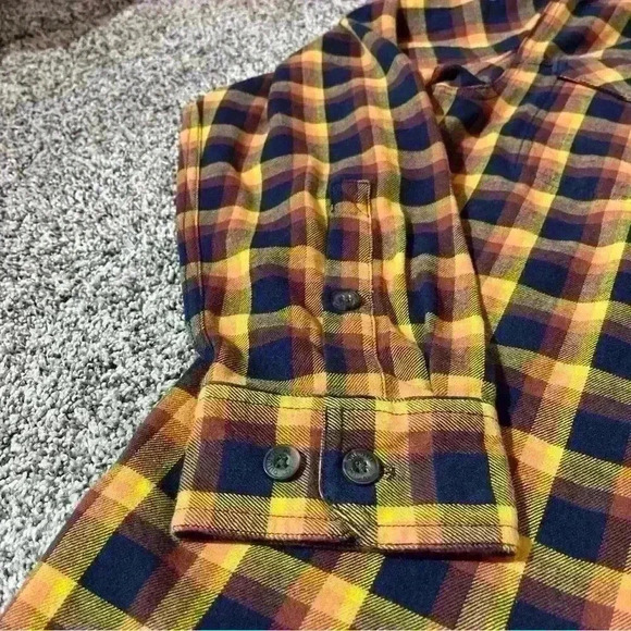 Duluth Trading Co Free Swingin Flannel Standard Fit Shirt Mens Large Tall - Picture 2 of 11